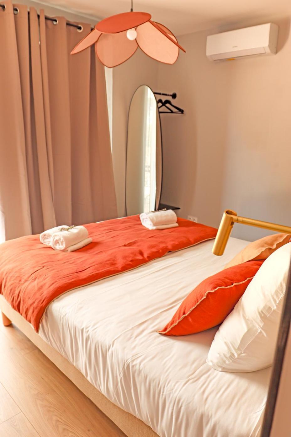 Les Gites De Laure - L'Eden Romantique, Chambres Hotes, Spa Prive, Couloir De Nage, Adults Only Malves-en-Minervois エクステリア 写真