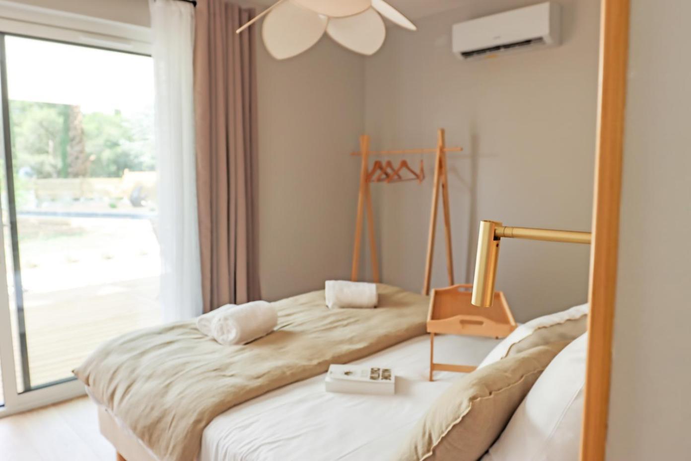 Les Gites De Laure - L'Eden Romantique, Chambres Hotes, Spa Prive, Couloir De Nage, Adults Only Malves-en-Minervois エクステリア 写真
