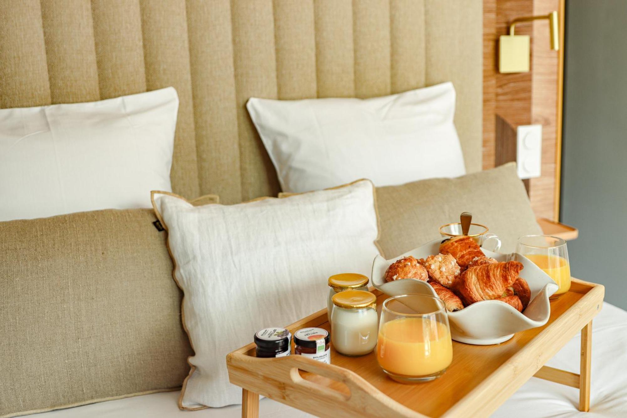 Les Gites De Laure - L'Eden Romantique, Chambres Hotes, Spa Prive, Couloir De Nage, Adults Only Malves-en-Minervois エクステリア 写真